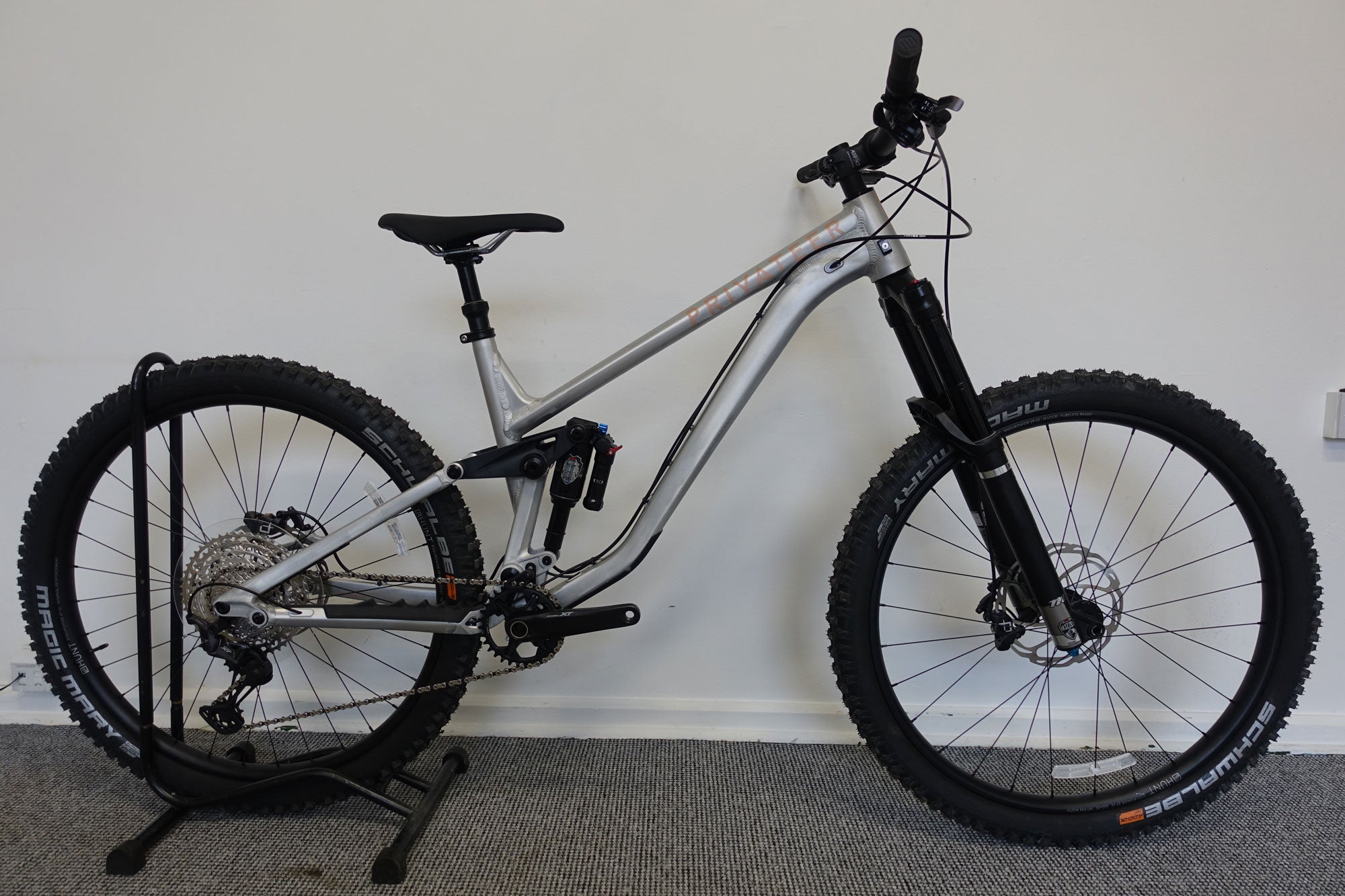 Nearly New Privateer 161 Complete Bike (GX Copper) Gen 1