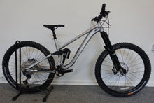 Load image into Gallery viewer, Nearly New Privateer 161 Complete Bike (GX Copper) Gen 1